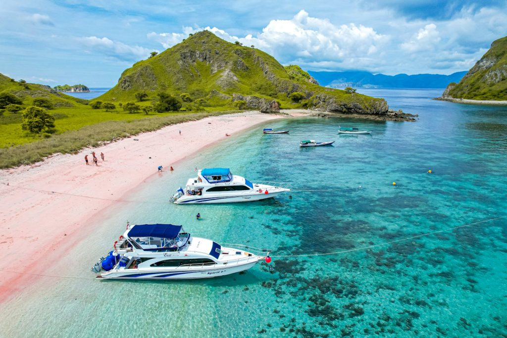 Contact / Book — Labuan Bajo Cruise Enquiry